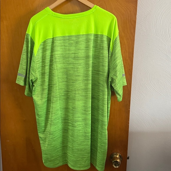 Under Armour Running Shirt Mens 3X Green Loose 3XL - Picture 2 of 3